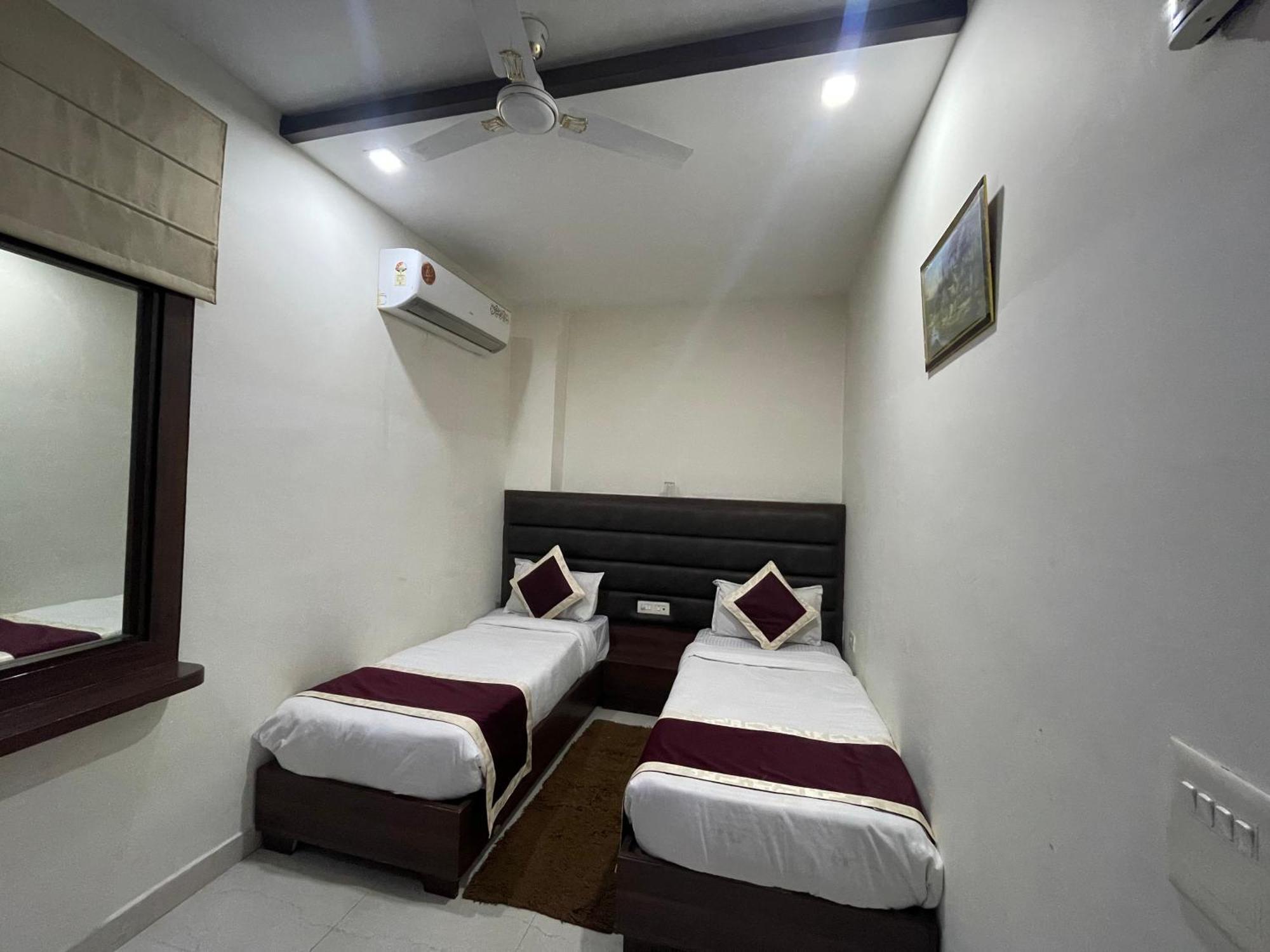 Hotel Opal Courtyard Agra  Esterno foto